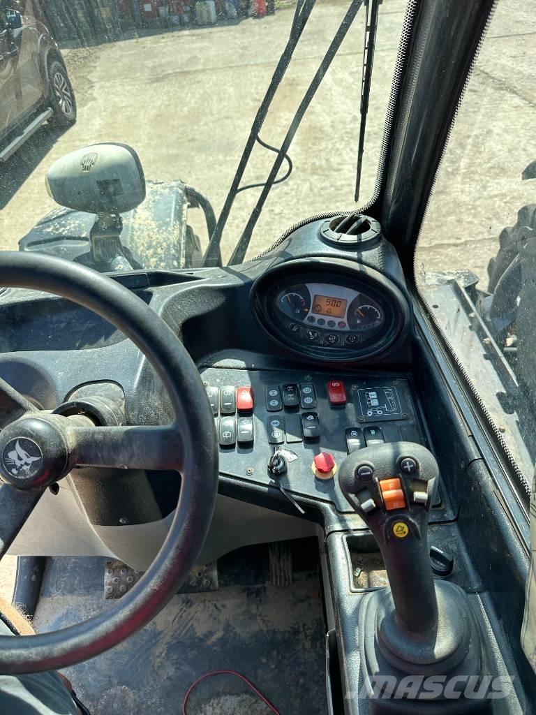 Bobcat TL 30.60 Телескопические погрузчики