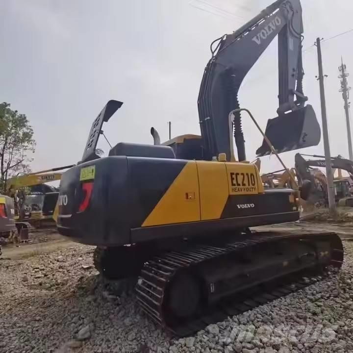 Volvo EC 210 Гусеничные экскаваторы