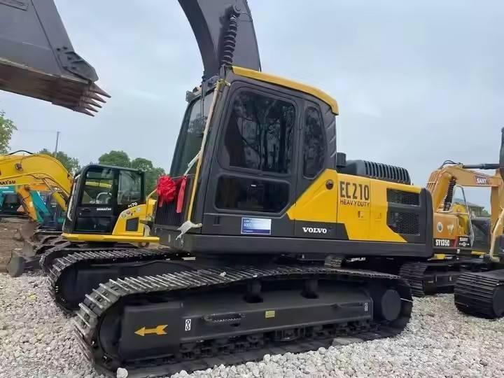 Volvo EC 210 Гусеничные экскаваторы