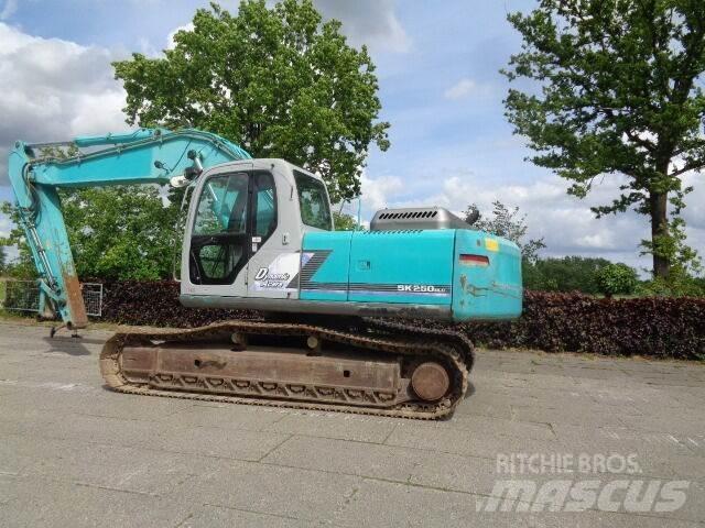 Kobelco SK250NLC Гусеничные экскаваторы