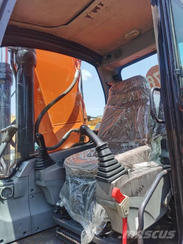Doosan DX 225 LC Гусеничные экскаваторы