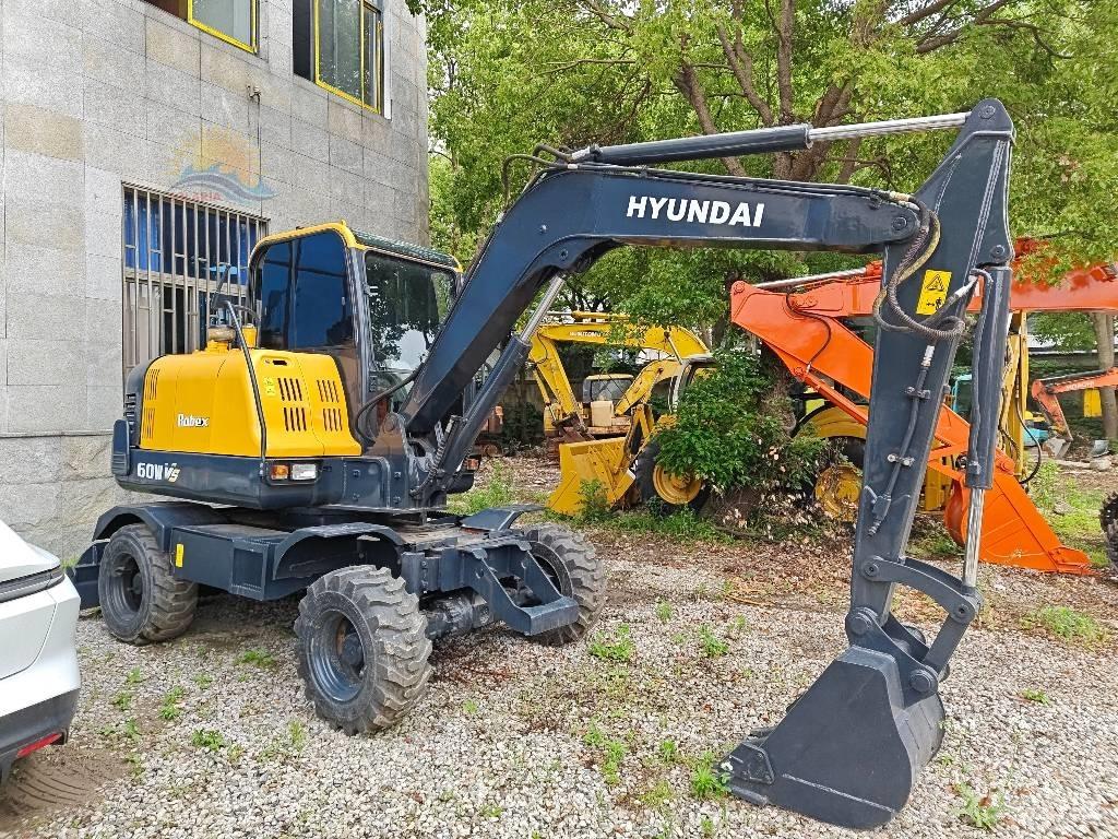 Hyundai R 60W Колёсные экскаваторы