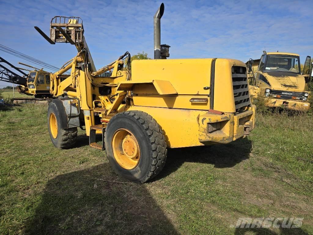 JCB 456 FOR PARTS Фронтальные погрузчики