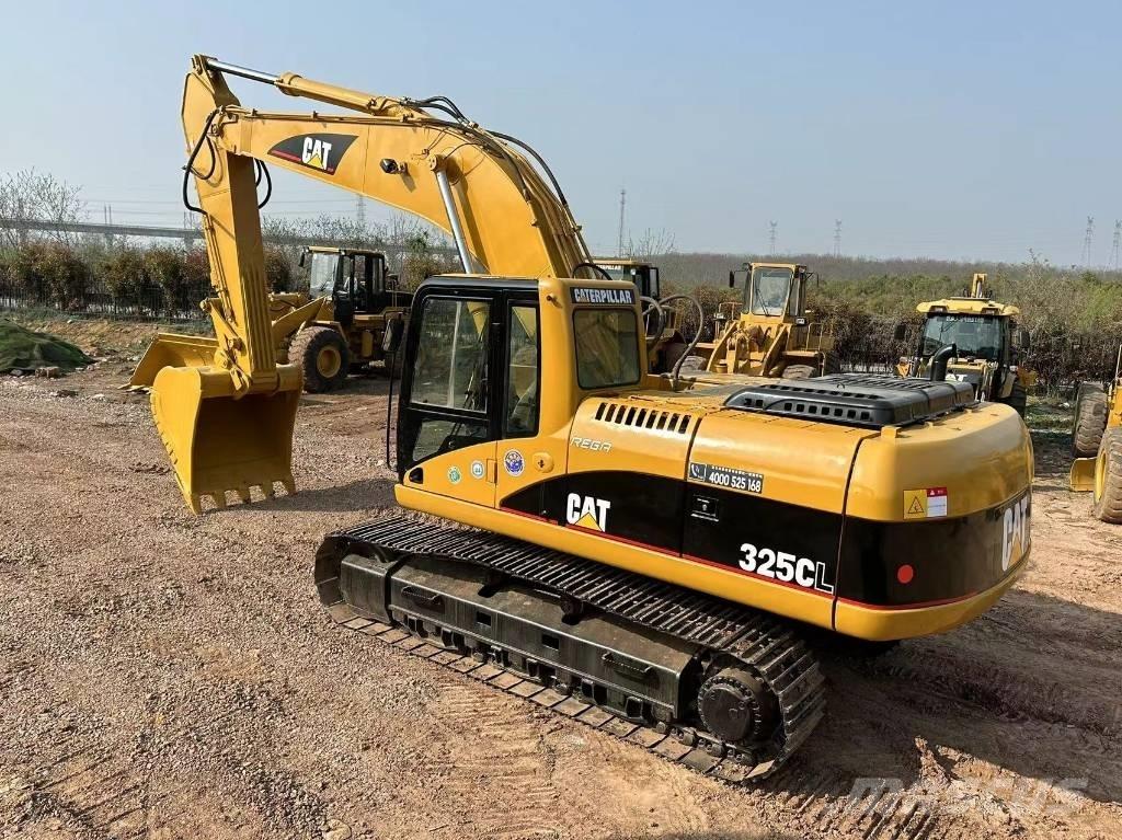CAT 325 CL Гусеничные экскаваторы