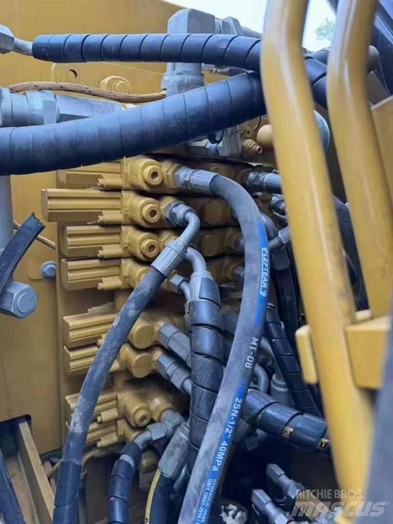 CAT 308E Гусеничные экскаваторы