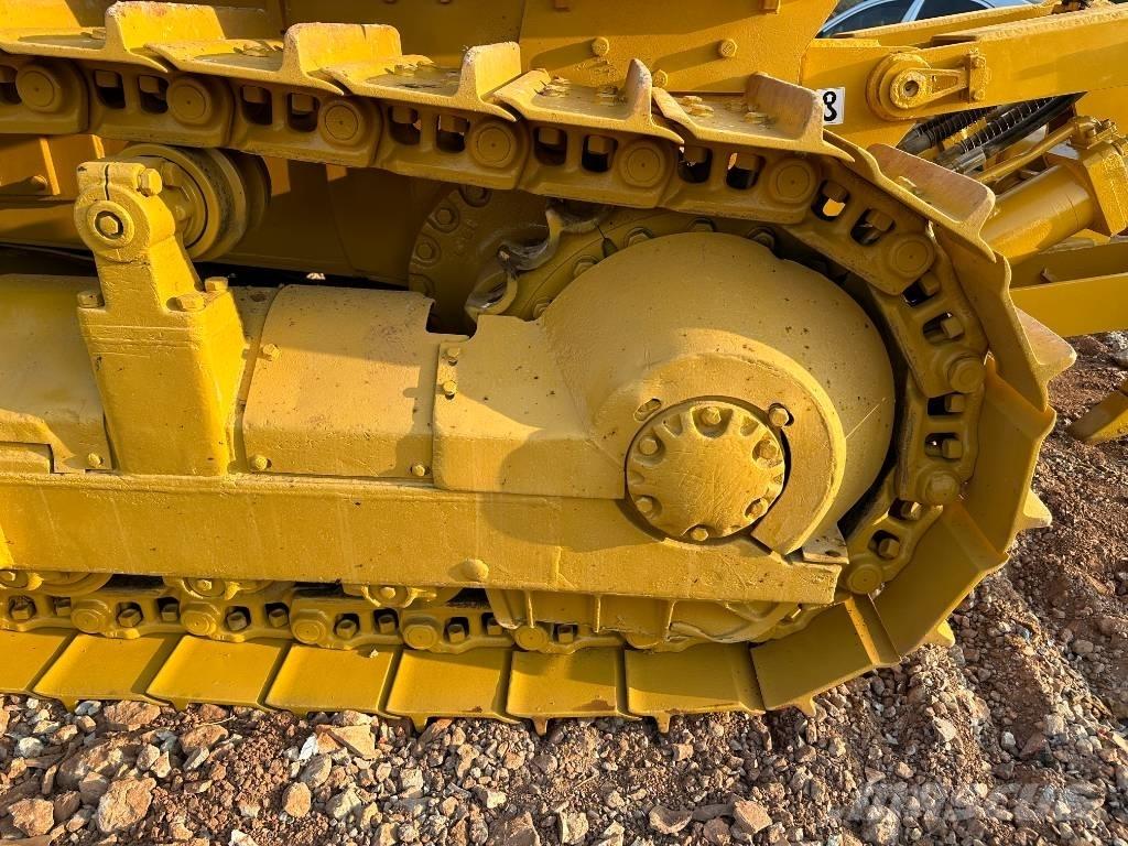 CAT D6G Гусеничные бульдозеры