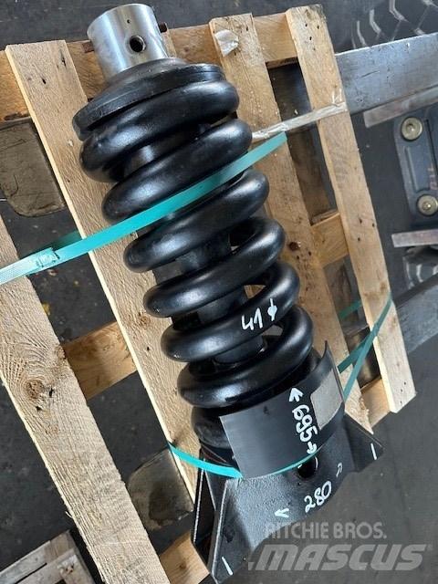 Doosan NAPINACZ Гусеницы и цепи