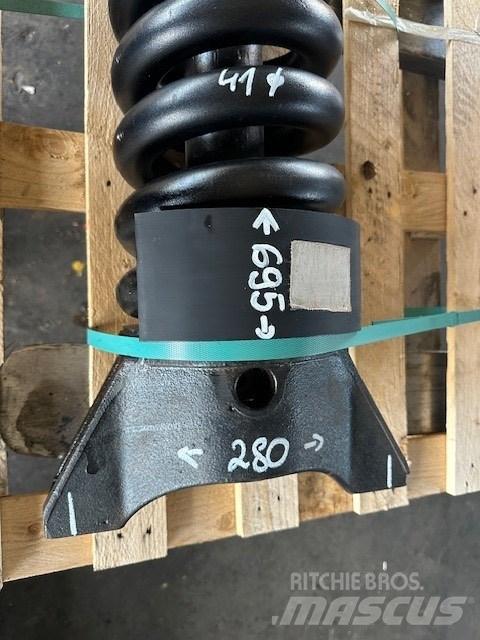 Doosan NAPINACZ Гусеницы и цепи