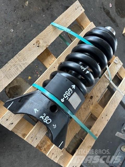 Doosan NAPINACZ Гусеницы и цепи