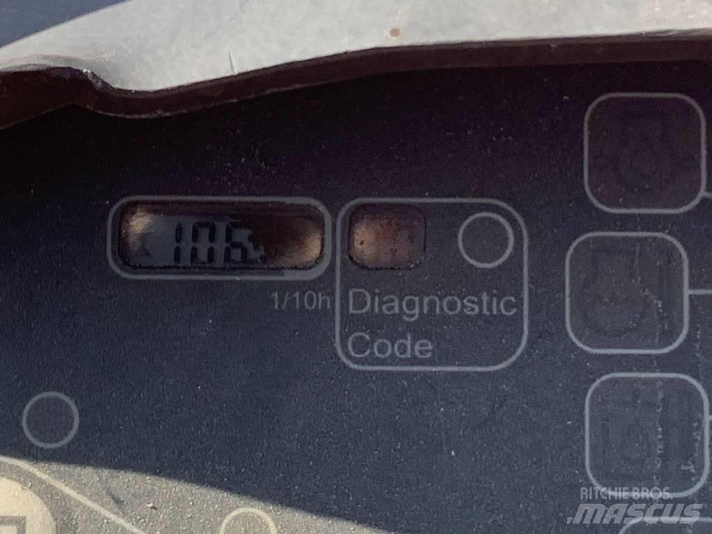 Hamm HD 8 VV Катки тротуарные