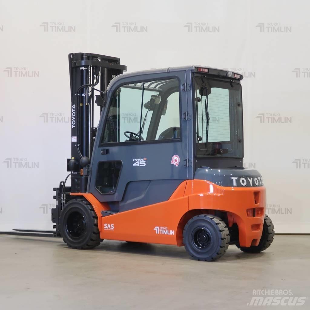 Toyota 8FBMT45 Электропогрузчики