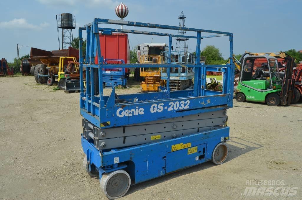 Genie GS 2032 Ножничные подъемники