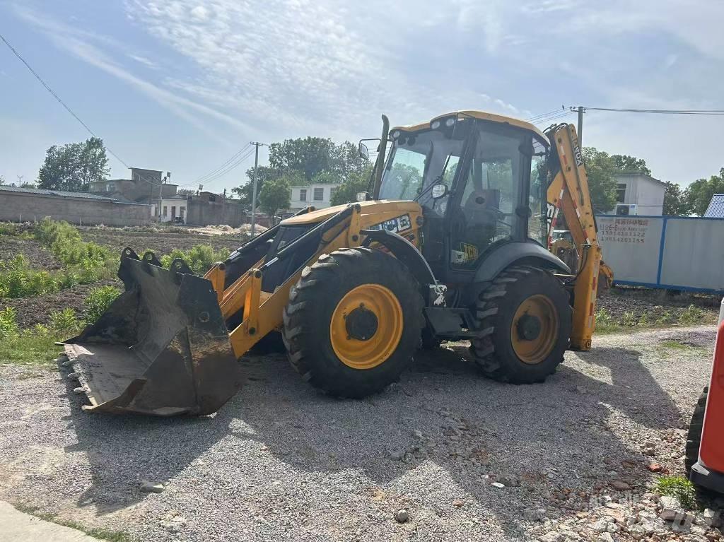 JCB 4 CX Экскаваторы-погрузчики
