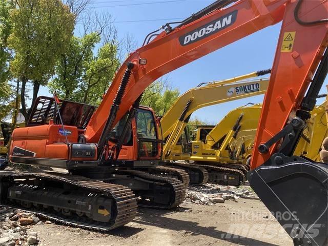 Doosan DX 225 LC Гусеничные экскаваторы
