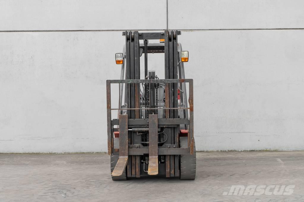 Manitou MI 30 D Дизельные погрузчики