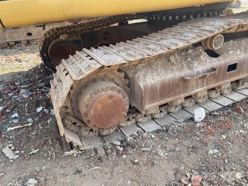 CAT 329d Экскаваторы с большим вылетом