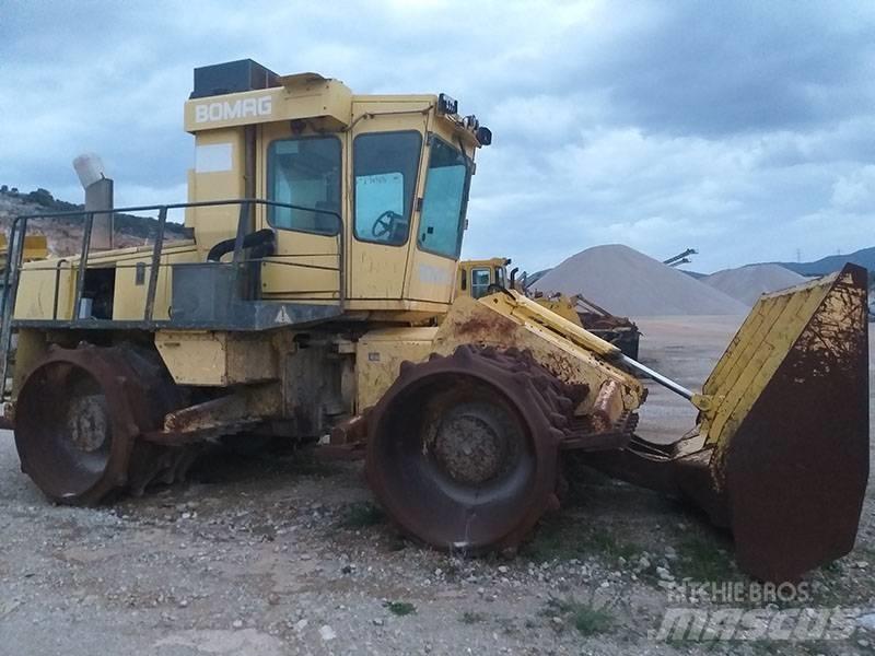 Bomag BC 771 RB Уплотнители для закладки отходов
