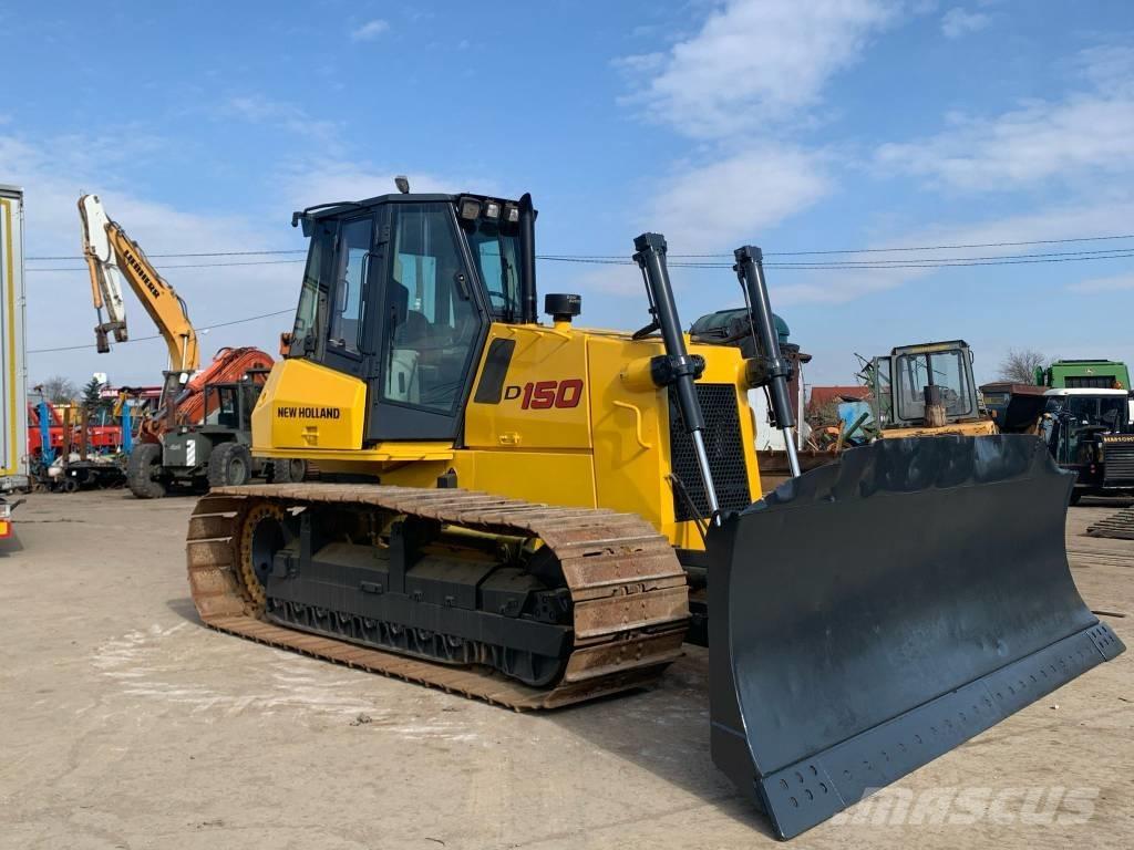New Holland D 150 Гусеничные бульдозеры