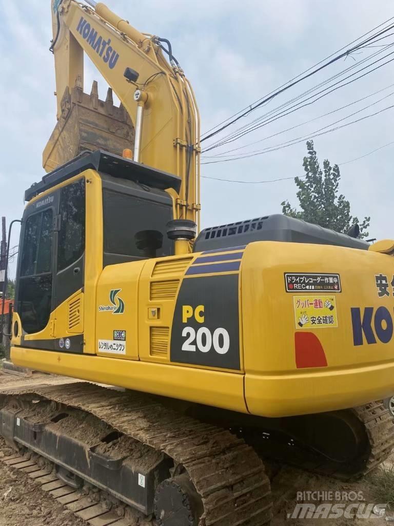Komatsu pc200-8 Гусеничные экскаваторы