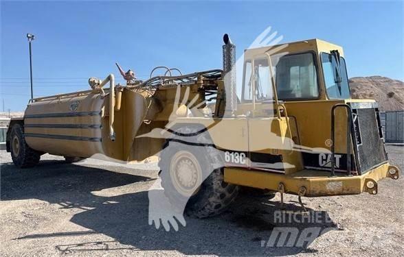 CAT 613C Поливочные машины