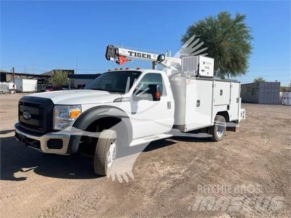 Ford F550 Строительная техника - Другие
