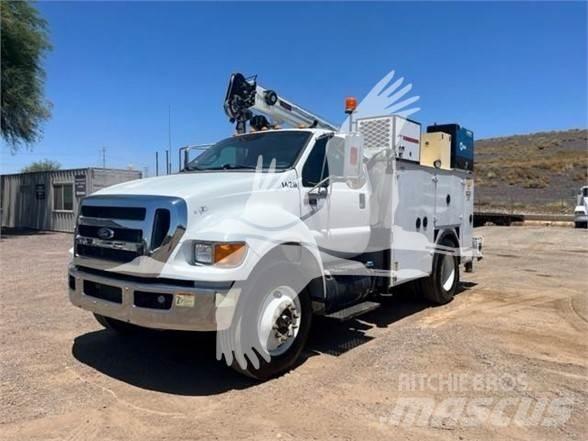 Ford F750 Строительная техника - Другие