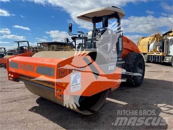Hamm H12i Грунтовые катки