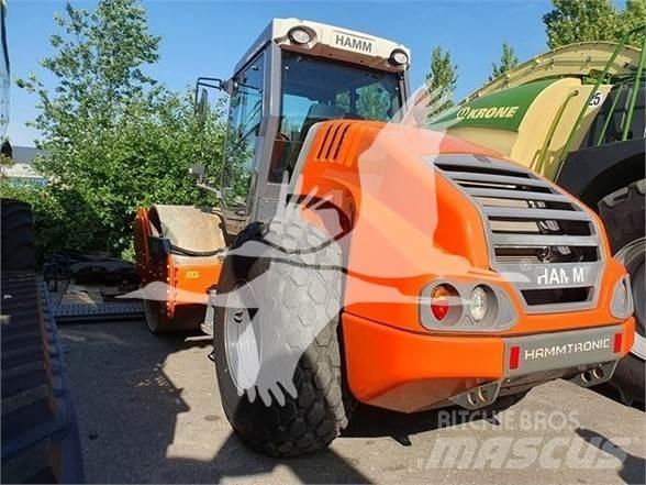 Hamm H13i Грунтовые катки