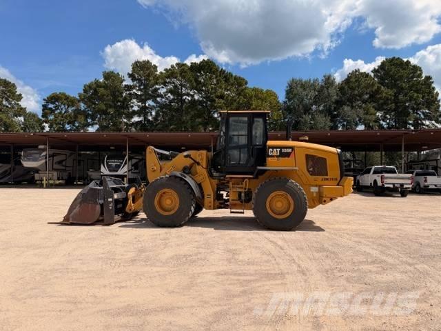 CAT 938M Фронтальные погрузчики