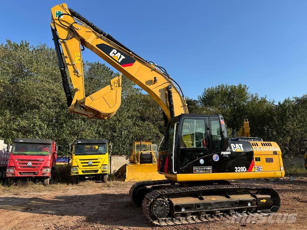CAT 320 D Гусеничные экскаваторы
