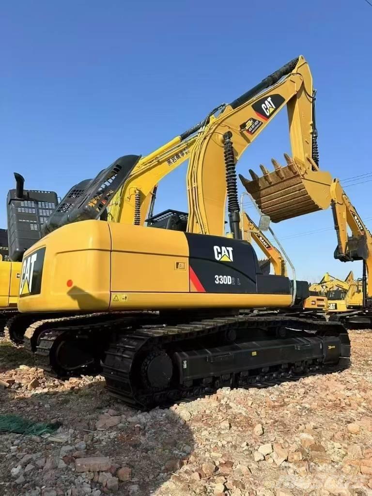 CAT 330 D2 L Гусеничные экскаваторы