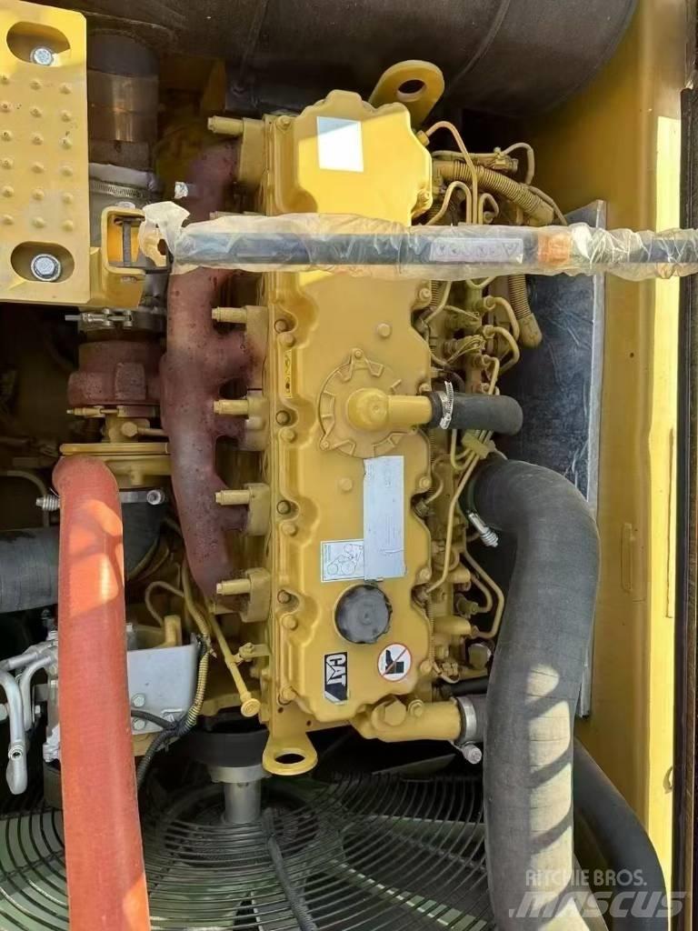CAT 330 D2 L Гусеничные экскаваторы