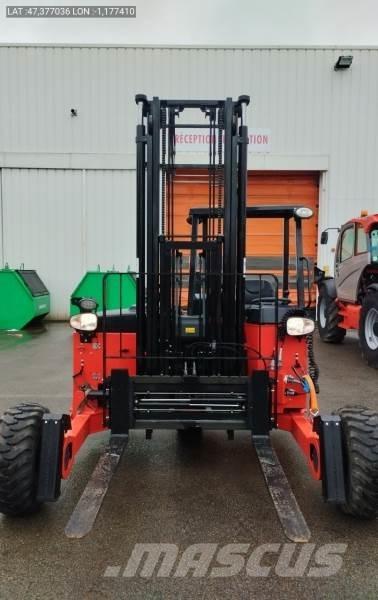 Manitou TMM25 Прицепные вилочные погрузчики