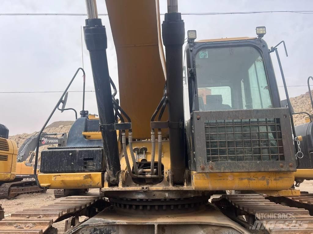 CAT 340 Гусеничные экскаваторы