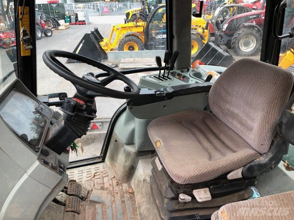 Massey Ferguson 8240 Трактора