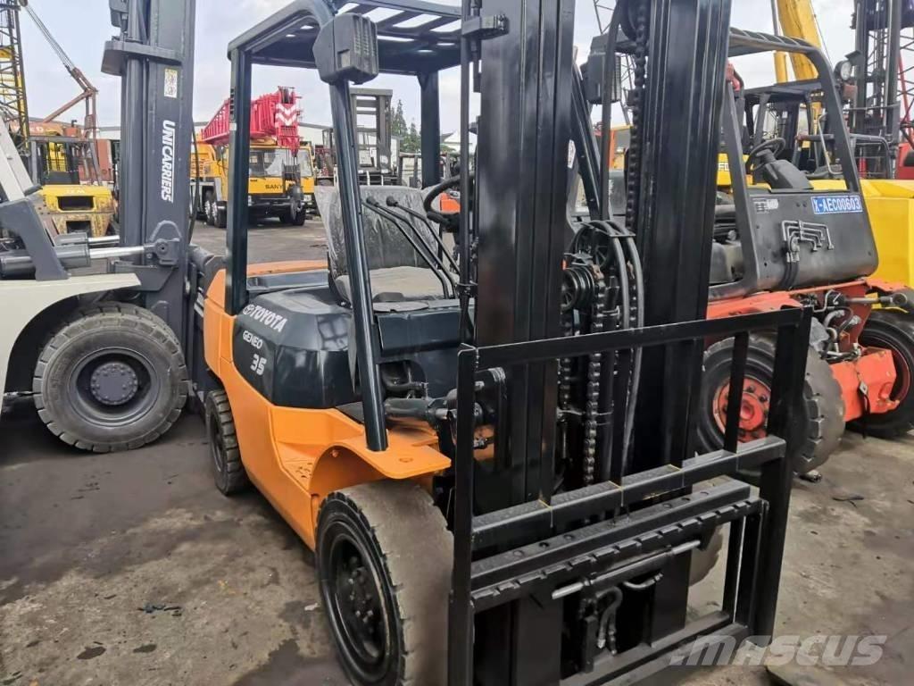 Toyota 3.5 ton Дизельные погрузчики