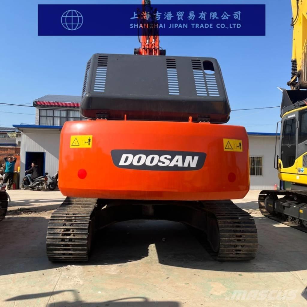 Doosan DX 300 Гусеничные экскаваторы