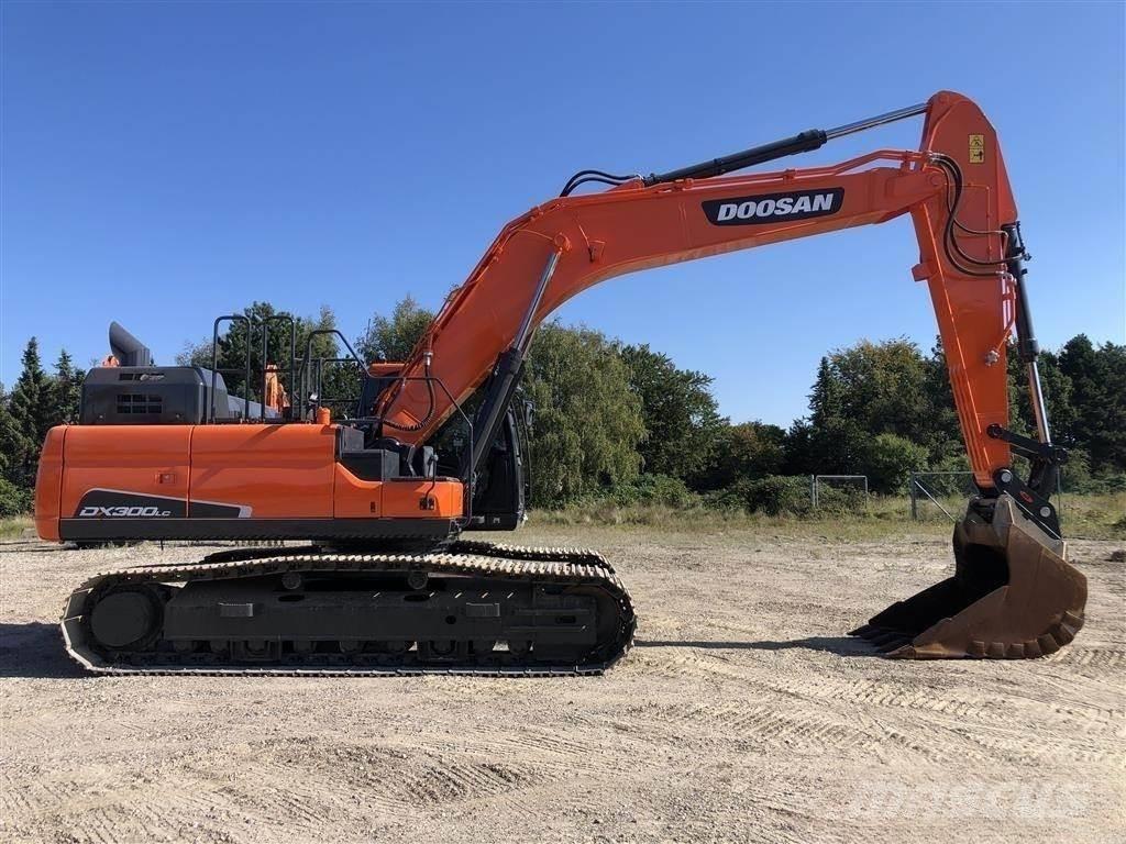 Doosan dx300 Гусеничные экскаваторы