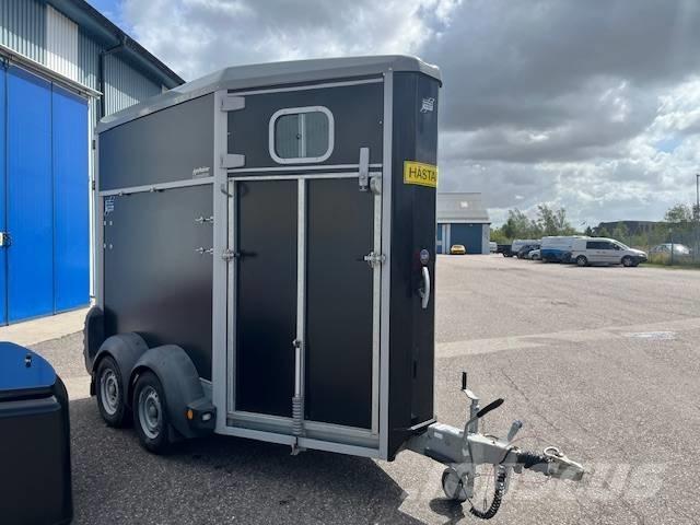 Ifor Williams HB403 Полуприцепы для транспортировки животных