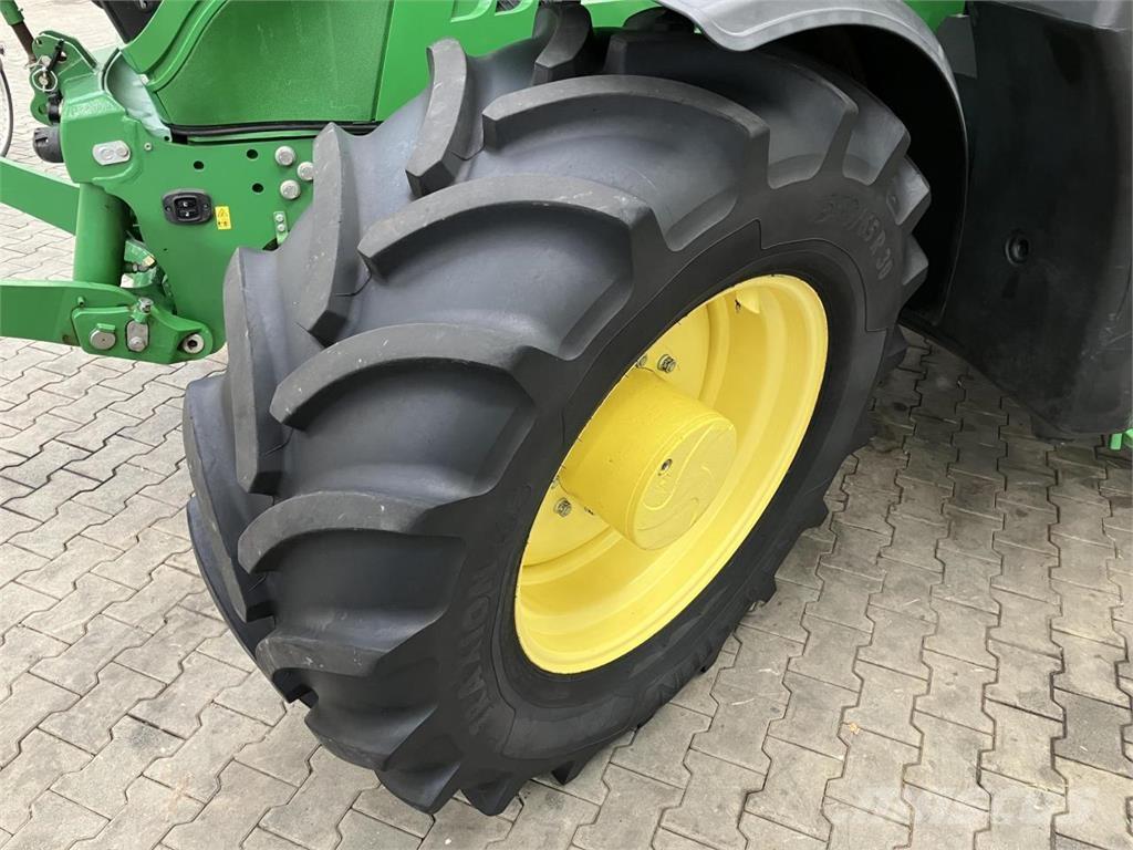 John Deere 6145R Трактора