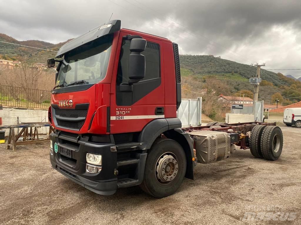 Iveco STRALIS 190S31 Автовозы