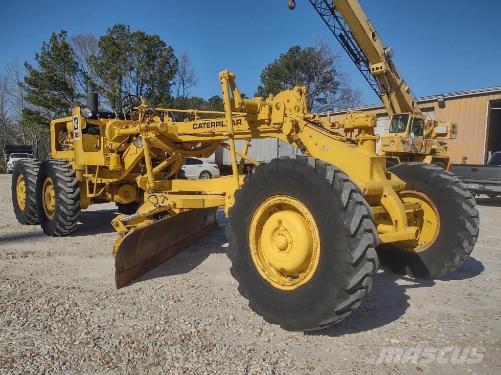 CAT 120 Грейдеры