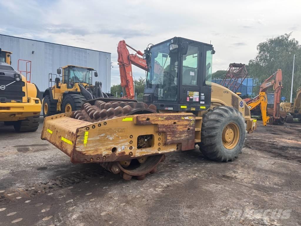 CAT CP 76 Грунтовые катки