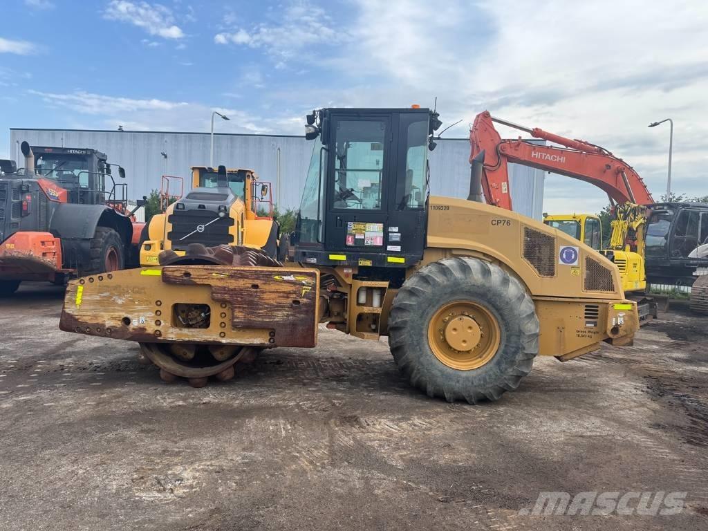 CAT CP 76 Грунтовые катки