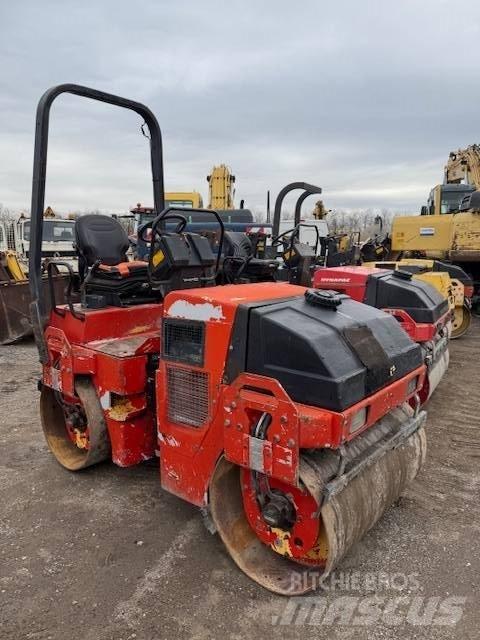 Dynapac CC 122 Катки тротуарные
