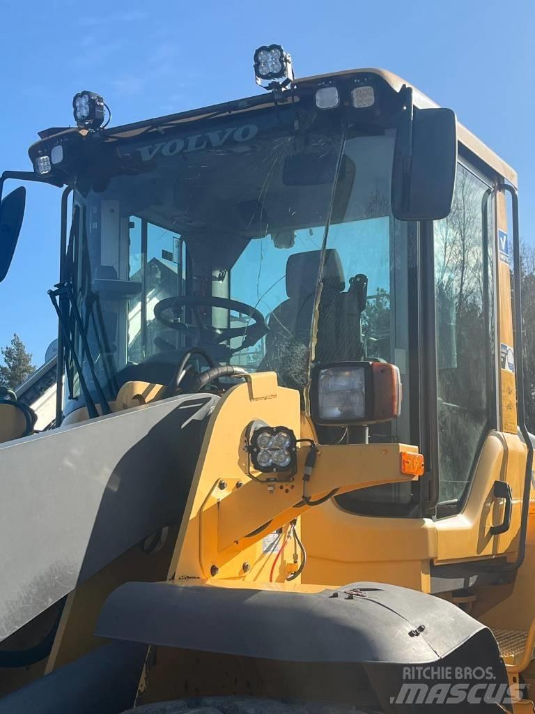 Volvo L 110 F Фронтальные погрузчики