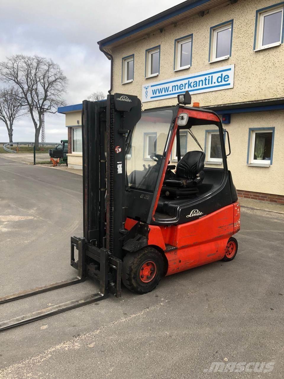 Linde E 25 Электропогрузчики