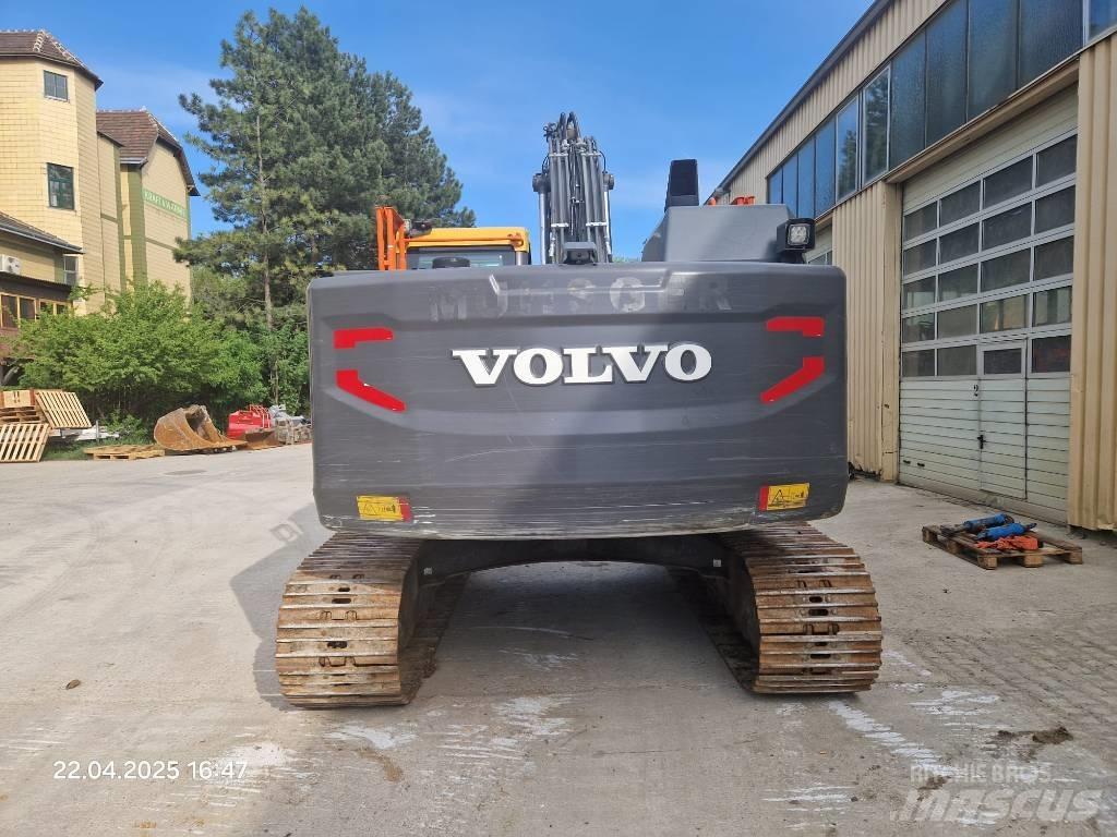 Volvo EC220EL Гусеничные экскаваторы