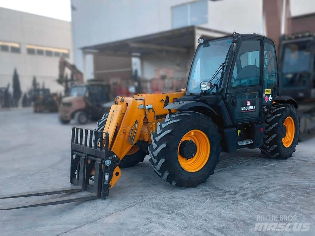JCB 531-70 Сельскохозяйственные телескопические погрузчики