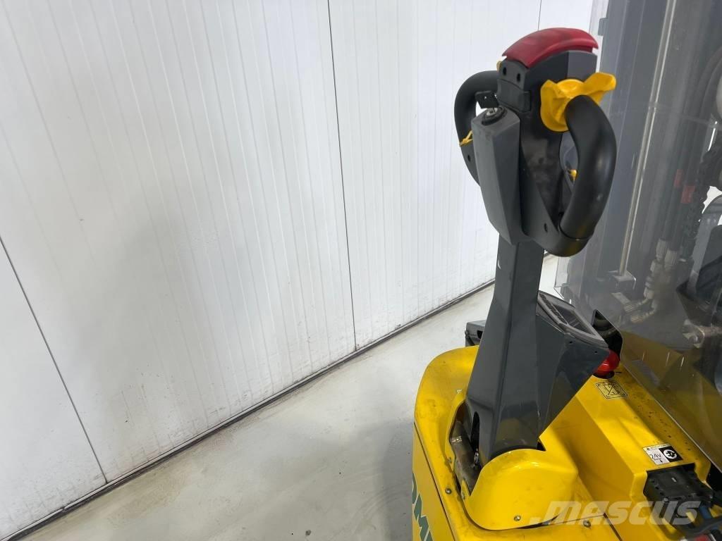 Combilift WR Самоходные электроштабелёры